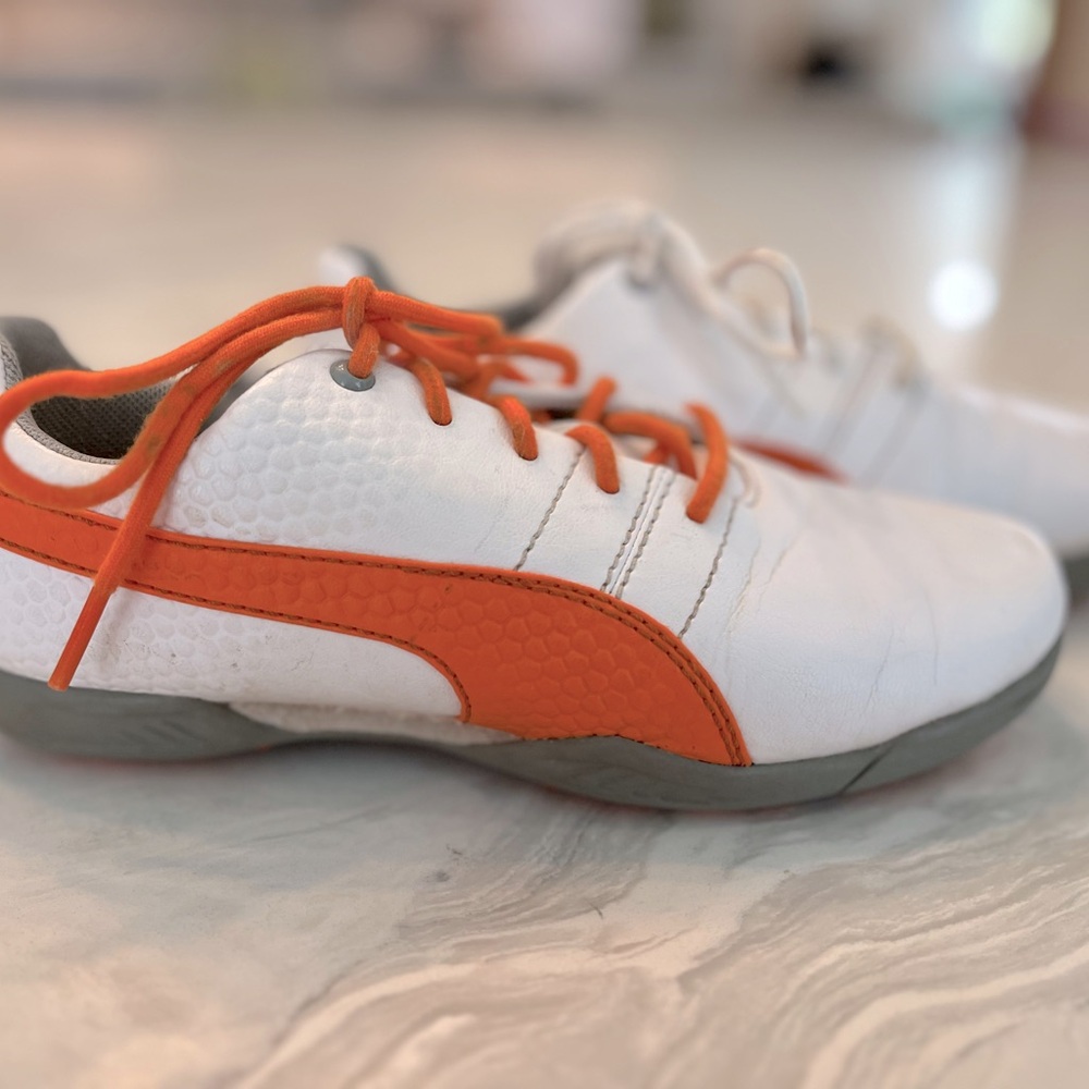 Puma boys golf shoes Size 3 c